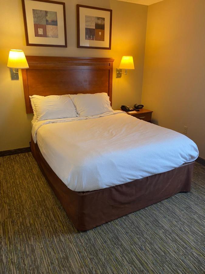Candlewood Williamsport By Ihg Bagian luar foto