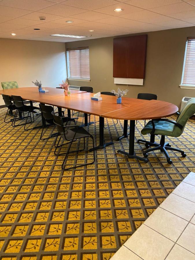Candlewood Williamsport By Ihg Bagian luar foto