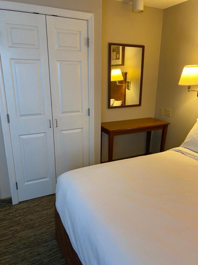 Candlewood Williamsport By Ihg Bagian luar foto